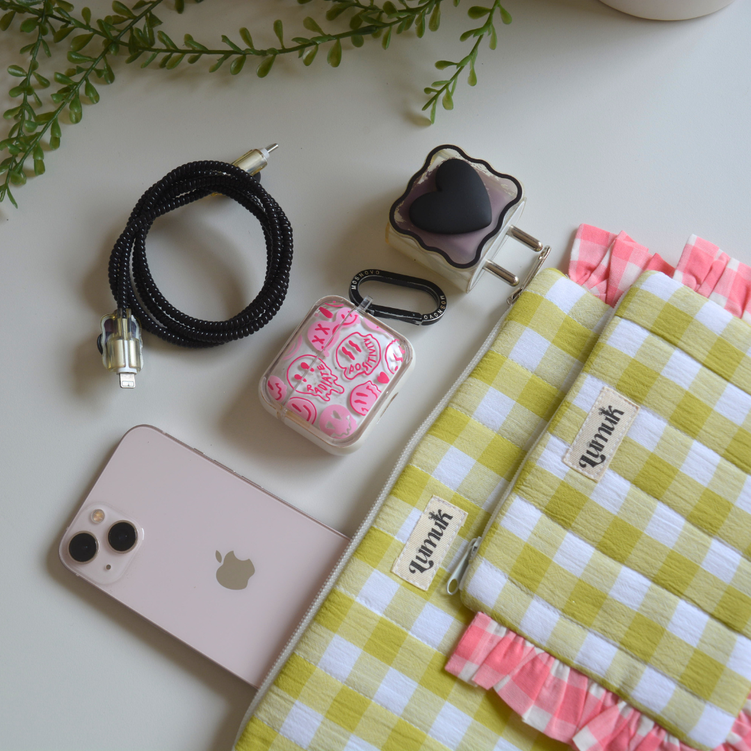 Flamingo Flirt Pouches | Quilted Ruffle Pouch Set