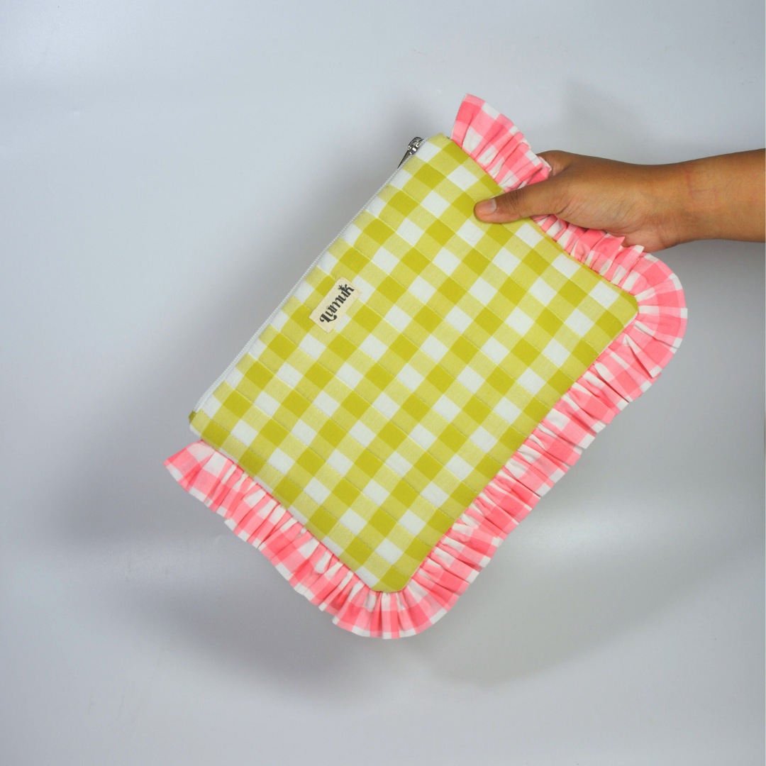 Flamingo Flirt Pouches | Quilted Ruffle Pouch Set