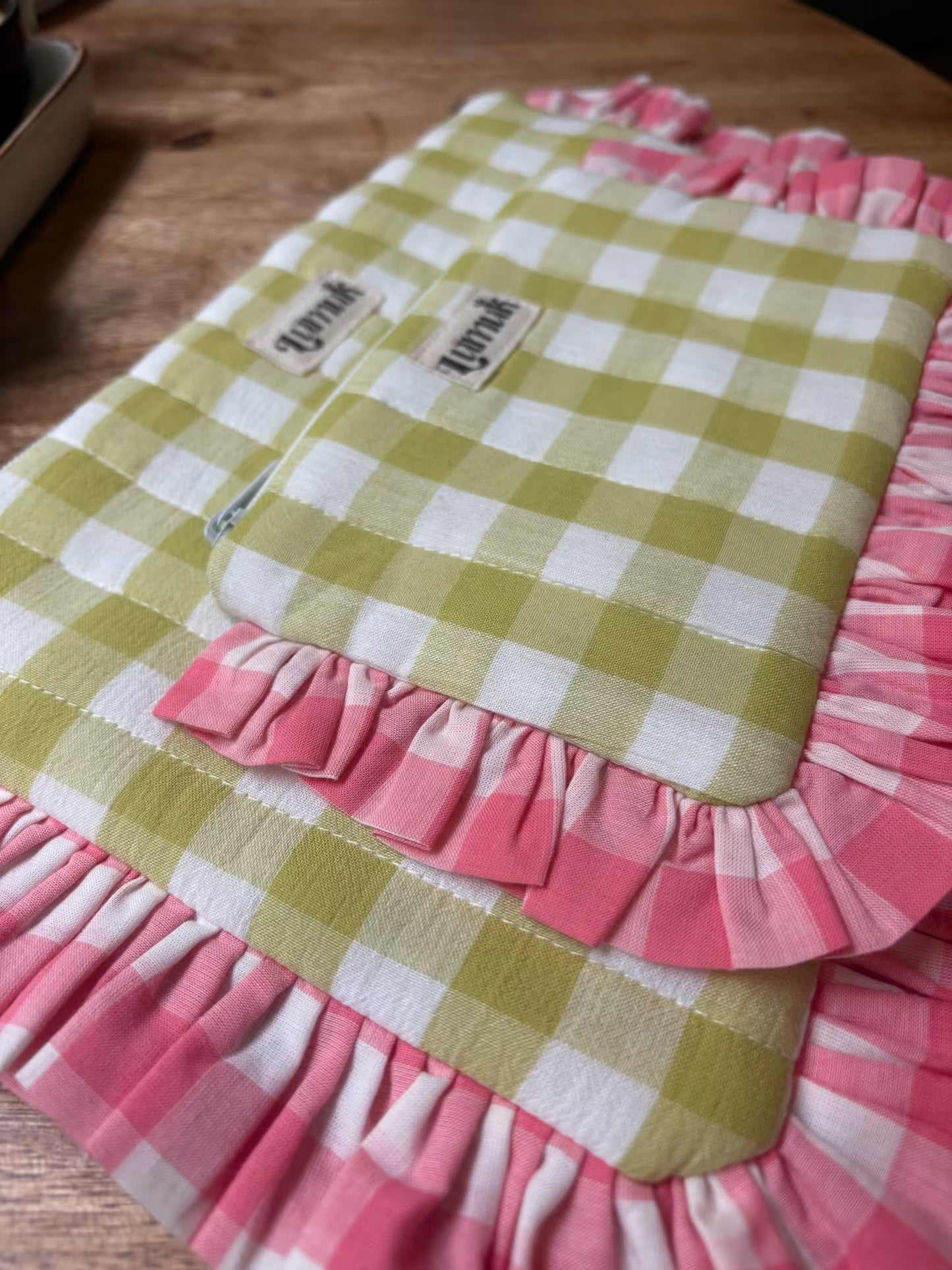 Flamingo Flirt Pouches | Quilted Ruffle Pouch Set