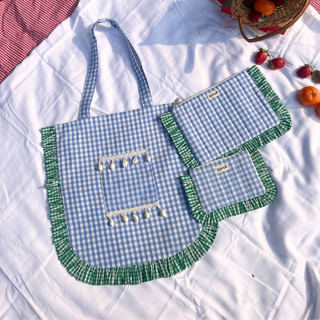 Ocean Eyes Pouches | Quilted Ruffle Pouch Set